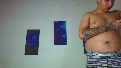 bruce_max live cam on Cam4