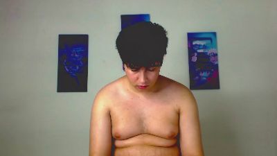 bruce_max live cam on Cam4