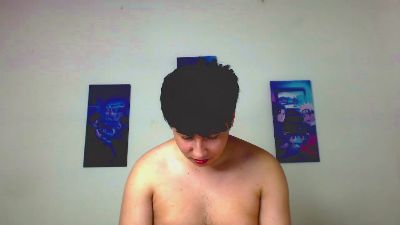 bruce_max live cam on Cam4