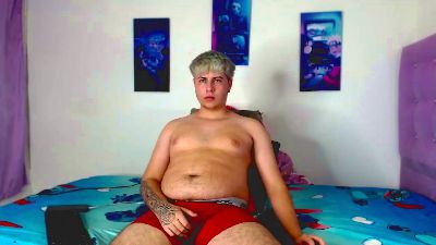 bruce_max live cam on Cam4