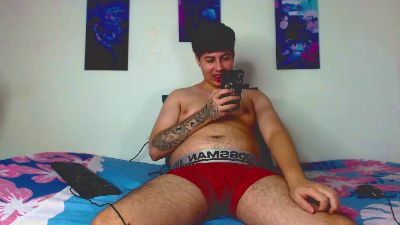 bruce_max live cam on Cam4
