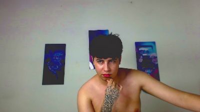 bruce_max live cam on Cam4