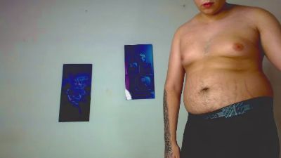 bruce_max live cam on Cam4