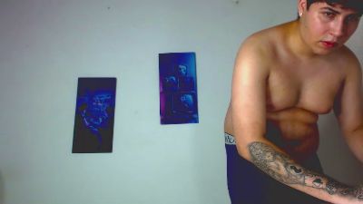 bruce_max live cam on Cam4