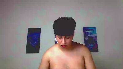 bruce_max live cam on Cam4