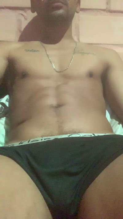 brunootz live cam on Cam4