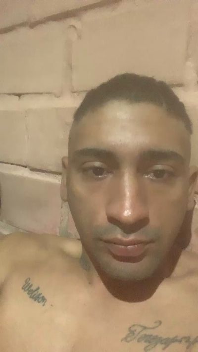 brunootz live cam on Cam4