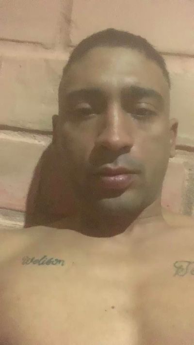 brunootz live cam on Cam4