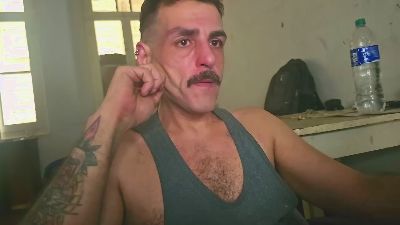 brunotouro69 live cam on Cam4