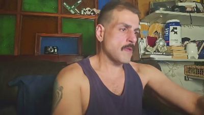 brunotouro69 live cam on Cam4