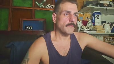 brunotouro69 live cam on Cam4