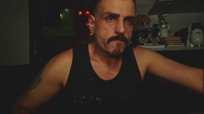 brunotouro69 live cam on Cam4