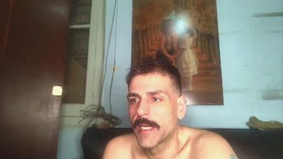 brunotouro69 live cam on Cam4
