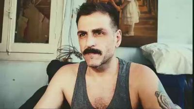 brunotouro69 live cam on Cam4