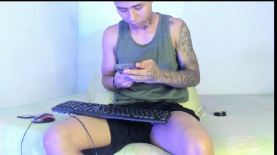 bryan1839 live cam on Cam4