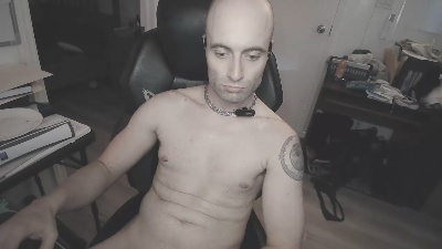 bubblesatyrxxx live cam on Cam4