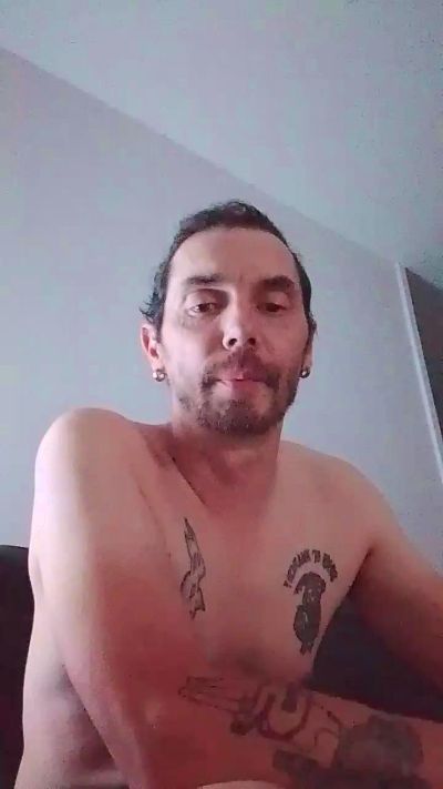 bubulle3786 live cam on Cam4