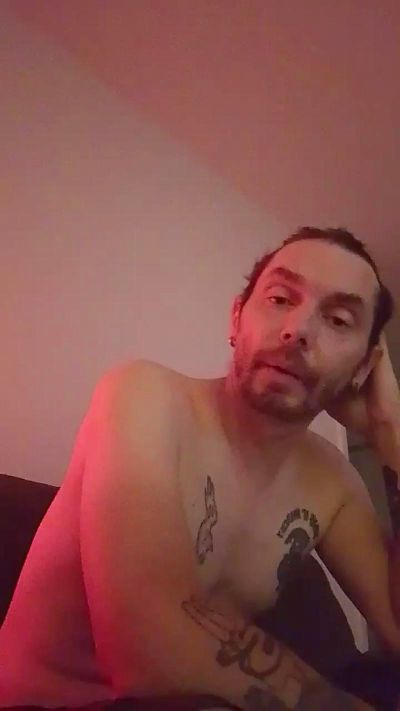 bubulle3786 live cam on Cam4