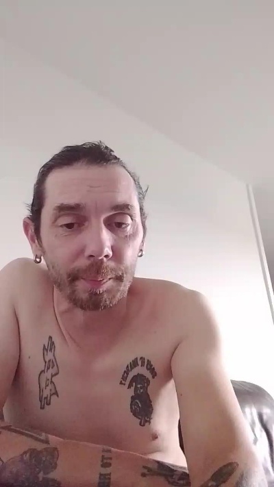 bubulle3786 live cam on Cam4