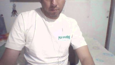 bucarohombre live cam on Cam4