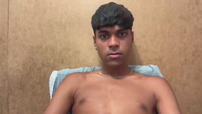 buddy204 live cam on Cam4