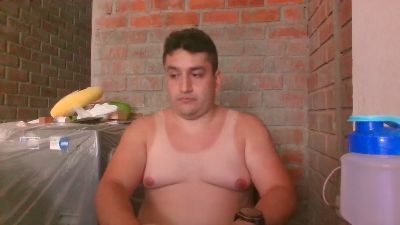 builtfpleasure live cam on Cam4