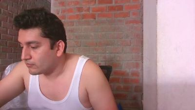 builtfpleasure live cam on Cam4