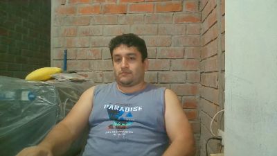 builtfpleasure live cam on Cam4
