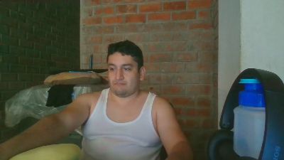 builtfpleasure live cam on Cam4