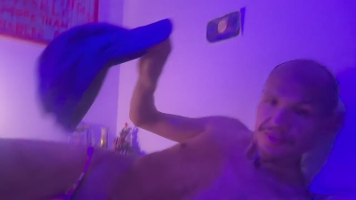 bulgemx4 live cam on Cam4
