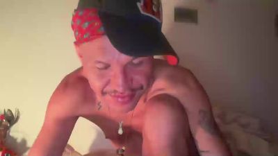 bulgemx4 live cam on Cam4