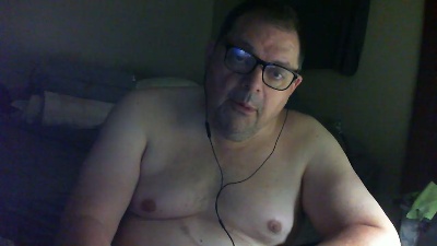 bullballs2 live cam on Cam4