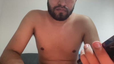 bullcito live cam on Cam4