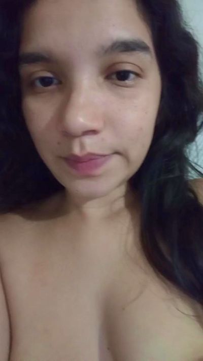 bumbumdemelanc3 live cam on Cam4
