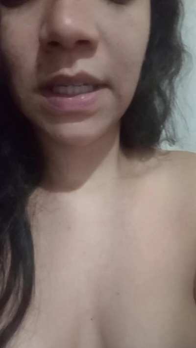 bumbumdemelanc3 live cam on Cam4