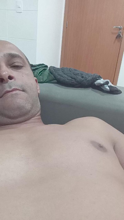 bumbumlondrina live cam on Cam4