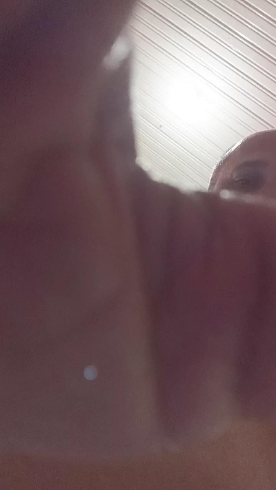 bumbumlondrina live cam on Cam4