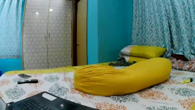 bunny_hotxxx live cam on Cam4