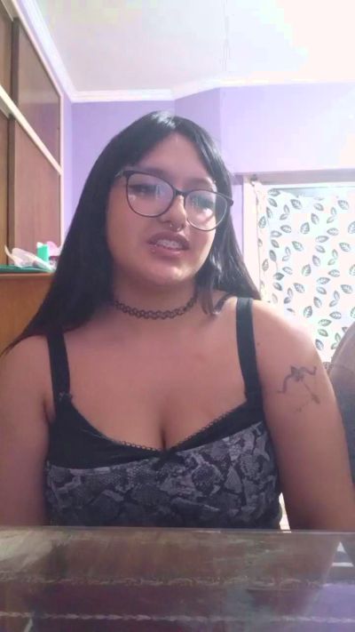 bunnypaws0 live cam on Cam4