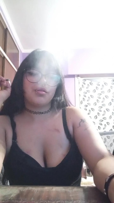 bunnypaws0 live cam on Cam4
