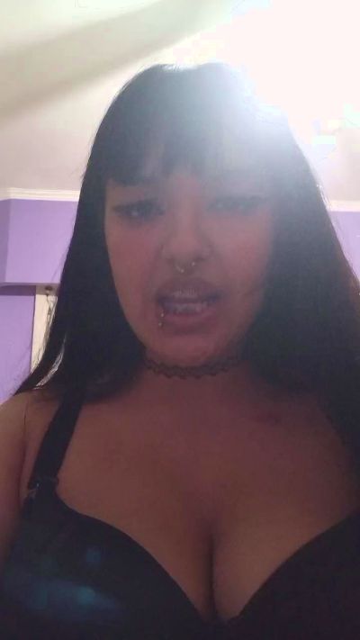 bunnypaws0 live cam on Cam4