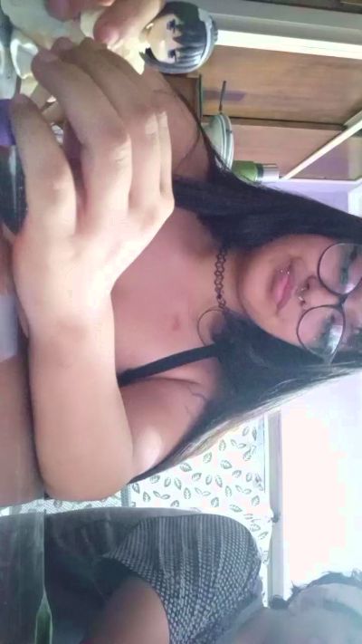 bunnypaws0 live cam on Cam4