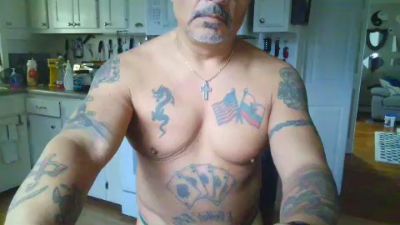 buttbyter1 live cam on Cam4