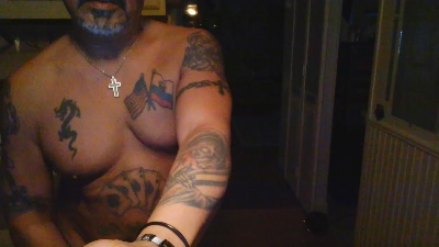buttbyter1 live cam on Cam4