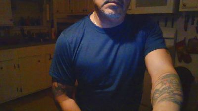 buttbyter1 live cam on Cam4