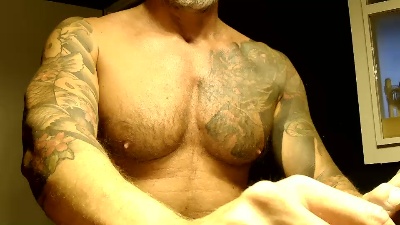 buttfuck_bln live cam on Cam4