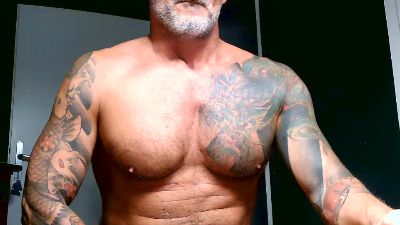 buttfuck_bln live cam on Cam4