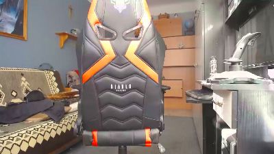 c_h9w2d7p5 live cam on Cam4
