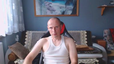 c_h9w2d7p5 live cam on Cam4