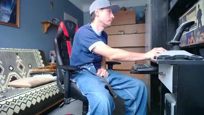 c_h9w2d7p5 live cam on Cam4